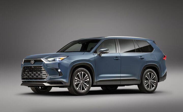 2024 m. „Toyota Grand Highlander“ pristatytas: nebebus ankštos trečios eilės sėdynės. post thumbnail image
